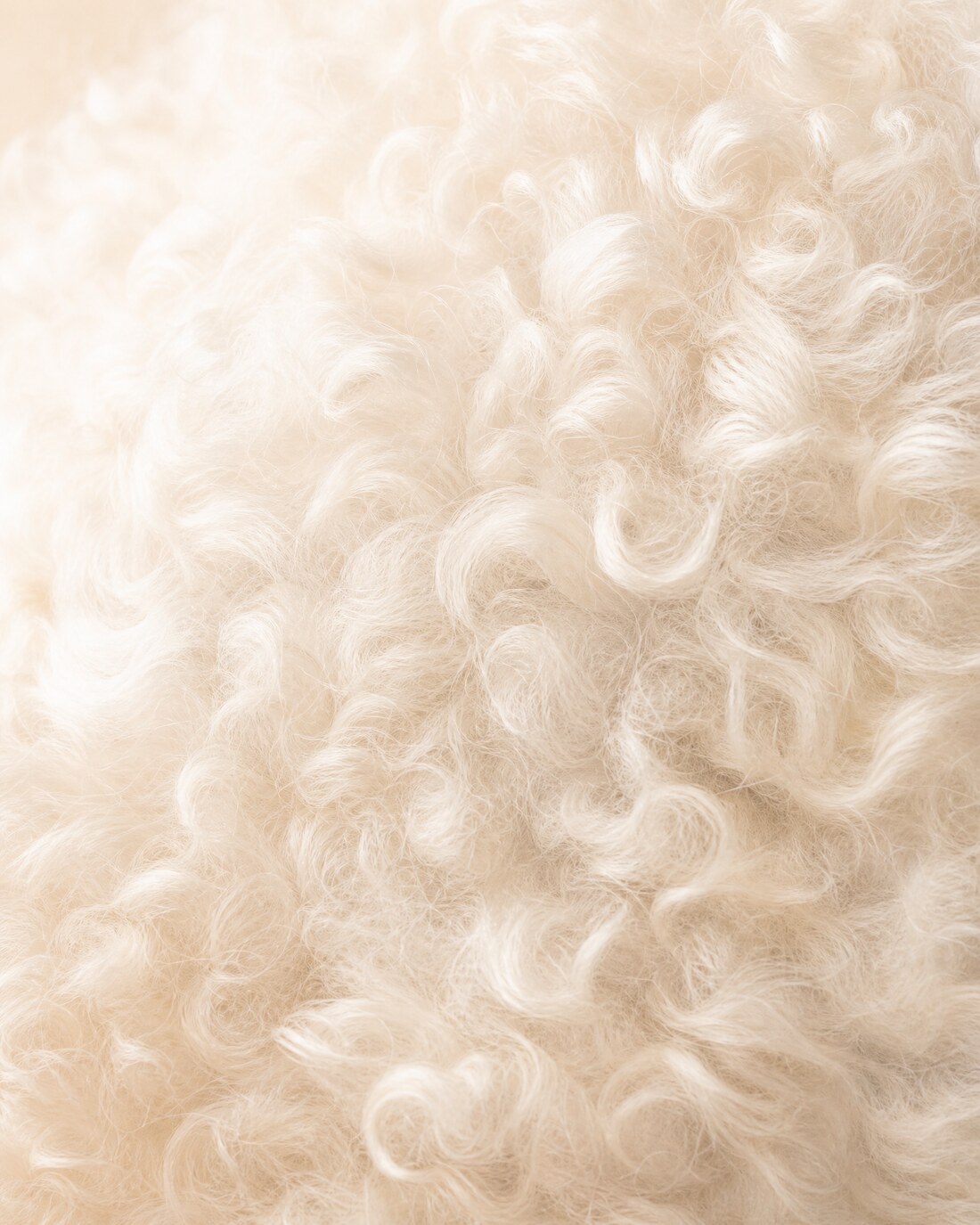 Bath with premium cosmetics matched to each coat.